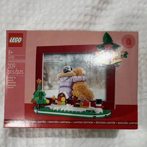 LEGO 40702 Christmas Picture Frame Limited Edition 209pc, Box, Age 8+