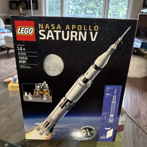 Lego 21309 Ideas NASA Apollo Saturn V Rocket New Sealed Box