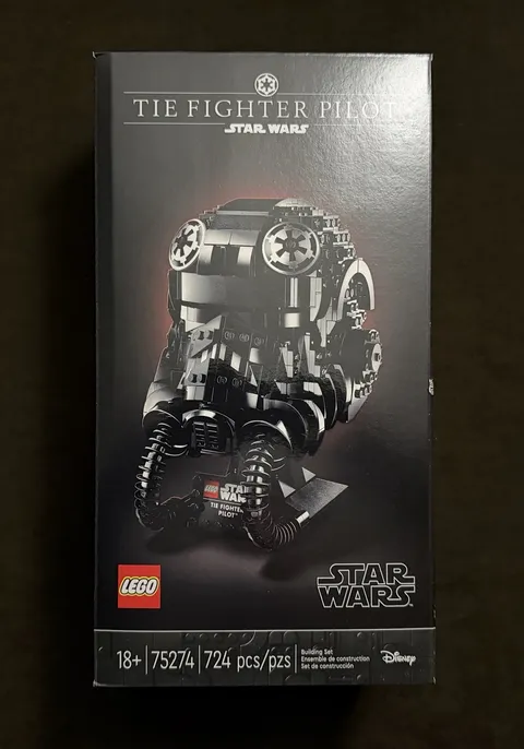 DAMAGED BOX LEGO Star Wars TIE Fighter Pilot Helmet 75274 Target Exclusive