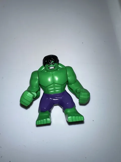 LEGO Super Heroes Hulk Dark Purple Pants Minifigure - sh0095 - Set 76018