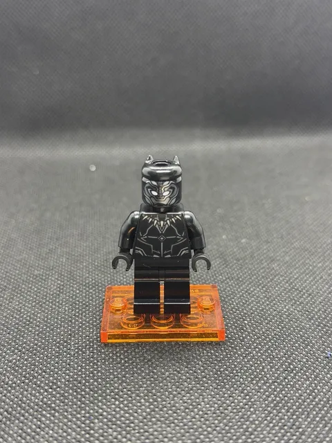 LEGO MINIFIGURE MARVEL SUPERHEROES BLACK PANTHER SH0839