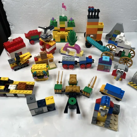 LEGO Classic Bulk Lot w/ Builds Figures Train House Cars Mixed Pieces