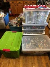Bulk LEGO LOT 5 pound box of Bricks, parts, Pieces, Tires accessories five pound