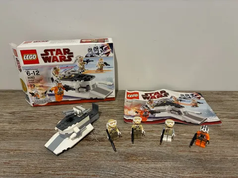 LEGO Star Wars: Rebel Trooper Battle Pack (8083) Opened with all pieces and figs