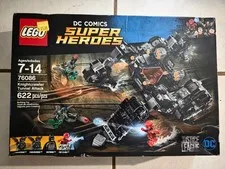 LEGO DC Comics Knightcrawler Tunnel Attack 2017 (76086) Retired Factory Sealed