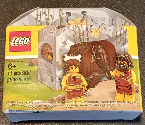 Retired LEGO Iconic Cave w/ Cave Man & Woman 5004936 - 6194786 *See Desc* NOB -Q