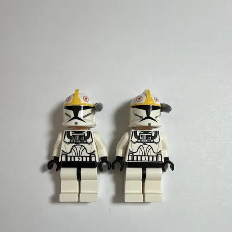 LEGO Star Wars Phase 1 Clone Pilot Minifigure sw0191 7676 Lot of 2