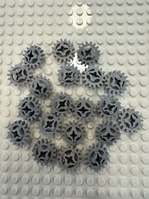 (20) LEGO Technic Gear 16 Tooth Closed Side Axel Hole- #94925