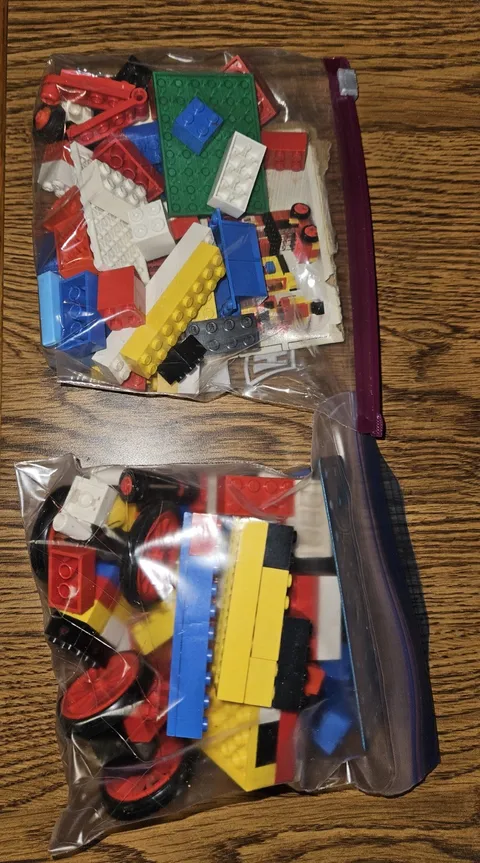 Original Vintage 1974 LEGO Building Set 125 Parts Lot, Many Vital Pieces People