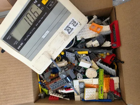 Lego Lot 10.6 Pounds Parts Pieces Loose Building Blocks Mini Figs Clean Bulk