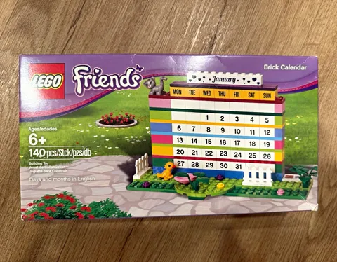 LEGO Friends Brick Calendar 4106? Complete Set 140 pcs 2013 Ages 6+ Box