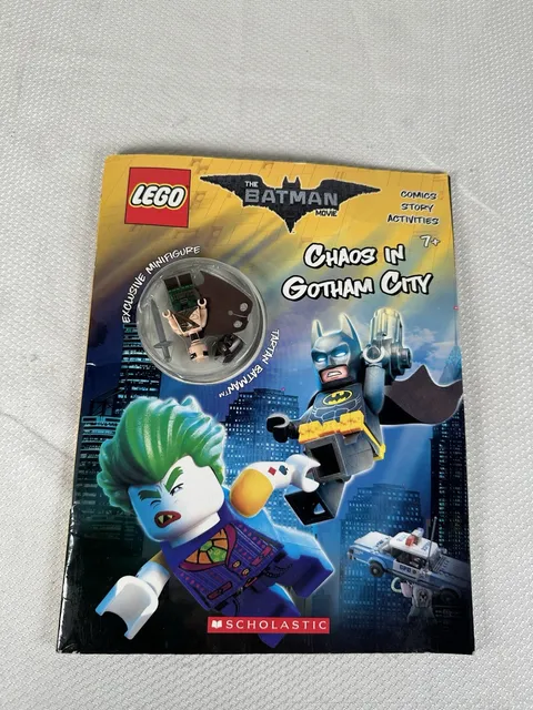 The LEGO Batman Movie: Chaos in Gotham City book and Tartan Minifigure UNOPENED