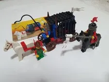 Lego 6042 Castle Crusaders, Dungeon Hunters