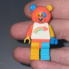 LEGO BEAR COSTUME GUY MINIFIGURE SERIES COLLECTIBLE RAINBOW BEAR Ty69