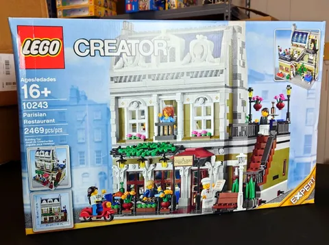 LEGO Creator Expert Parisian Restaurant (10243) - New Sealed in Box.