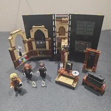 LEGO Harry Potter Hogwarts Moment: Defense Against The Dark Arts Class 76397