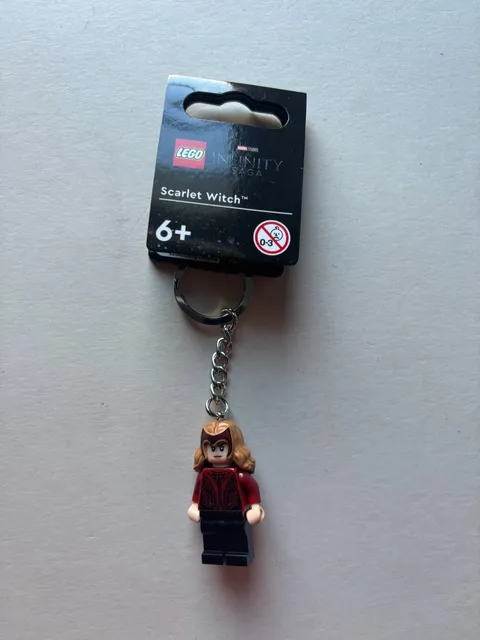 NEW LEGO Marvel Scarlet Witch Minifigure Key Ring