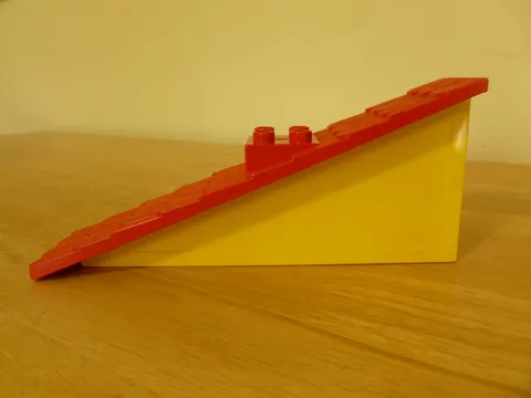 1x Lego Duplo Roof Yellow Red 22.5° 1x11x4 Narrow Large Chimney 9152 4896c01
