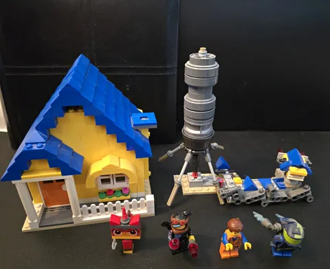 LEGO Movie 2 Bundle 70831 70827 70823 30528