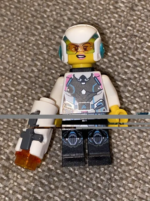 LEGO ULTRA AGENTS MINIFIGURE uagt037 Agent Caila Phoenix