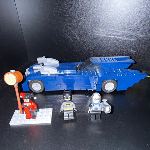 LEGO Batman Harley Quinn Mr. Freeze Minifigures w/ Accessories Car Build