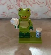 Lego Frog Mini Figure From Series 28