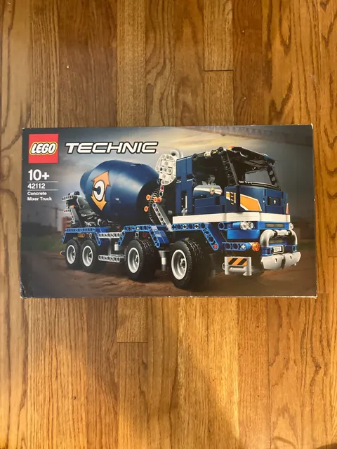 LEGO TECHNIC: Concrete Mixer Truck (42112) New But Damaged Box