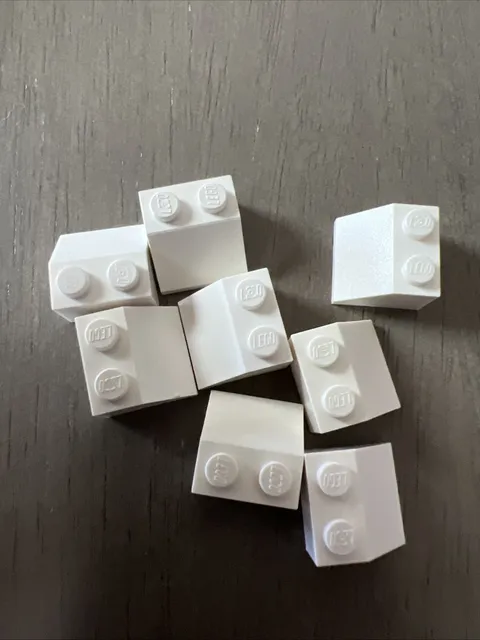 LEGO 3039 White Slope 45 2 x 2 - 8 Pieces