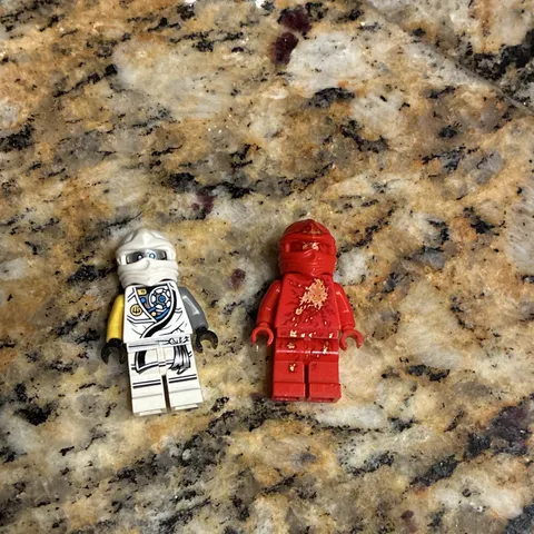 LEGO NINJAGO Ninja Minifigures Lot of 2-NRG Kai and Zane minifig