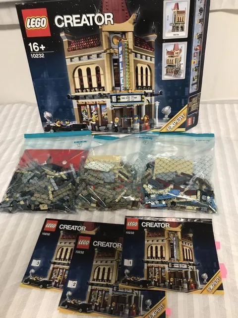 LEGO 10232 Creator Expert Palace Cinema 2013 Modular Buildings Used