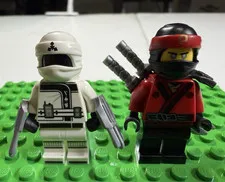 LEGO NINJAGO Minifigures Ninja Lot of 2 Red & White w/ Weapons Accessories