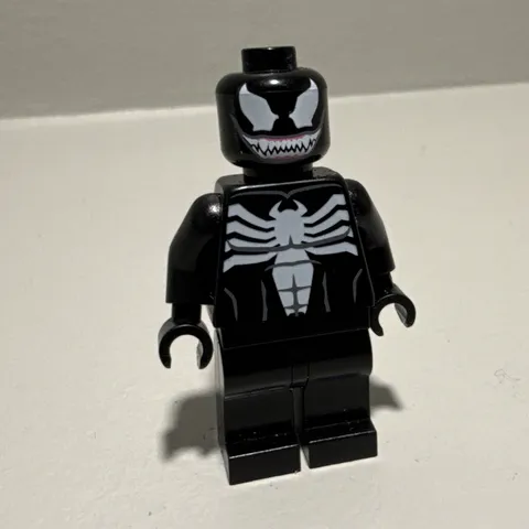 LEGO Venom White Teeth Together Minifigure, Minifig, Excellent Condition! Sh0113
