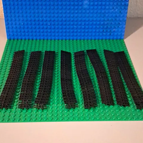 LEGO Technic Link Tread In Black (Part 3873 / 15379). Lot Of 200
