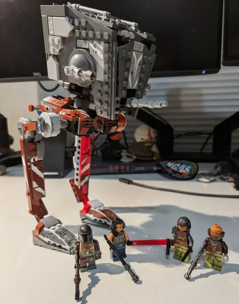 LEGO Star Wars 75280 501st Legion Clone Troopers - 99% Complete w/ All 6 Minifig