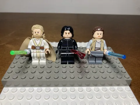 LEGO Star Wars Minifigure Lot Luke Skywalker, Kylo Ren, Rey w/Lightsabers