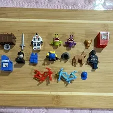 LEGO Minifigure Parts & Accessories Lot Captain America Printed