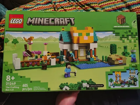 LEGO Minecraft: The Crafting Box 4.0 (21249) NIB , Box Damage, Still Sealed