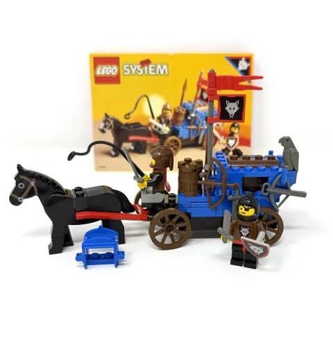 LEGO Castle 6038 Wolfpack Renegades w/ Instructions Vintage 1992