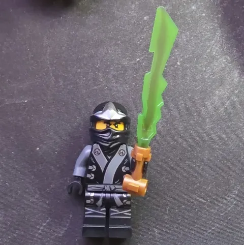 LEGO Ninjago Kimono Cole Minifigure Final Battle Original