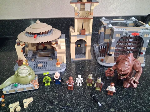 Star Wars Lego Set 9516 Jabbas Palace And Set 75005 Rancor Pit Incomplete