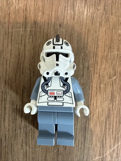 LEGO Star Wars 2005 Clone Trooper V-Wing Pilot (sw0118) Rare/Ret. Ex. Cond.