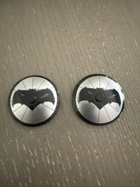 LEGO Dish 4 x 4 with Bat Symbol (Solid Stud) (3960 / 25565) 2 Pieces