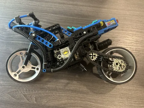 Lego Technic: 8430 Mag Wheel Motorbike Complete