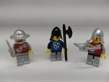 Lego  Minifigures Lion Knight & Black Falcon Lot Of 3 #63
