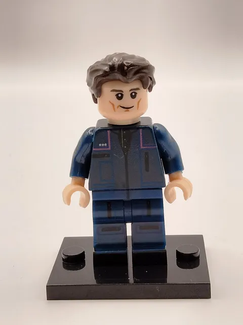 Star Trek Lieutenant Malcolm Reed Custom Lego Minifigure U.S.S. Enterprise NX-01