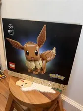 LEGO Pokemon Evee Building Set 587 Pieces Brand New Sealed In Box
