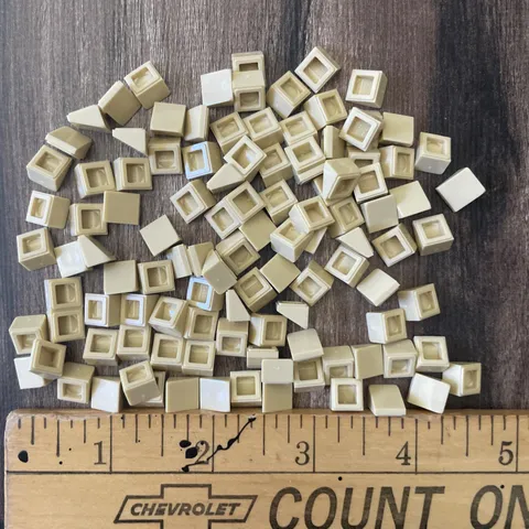Lego 100 Beige Slope Sloped  1 x 1 x 2/3 Parts -FREE SHIPPING
