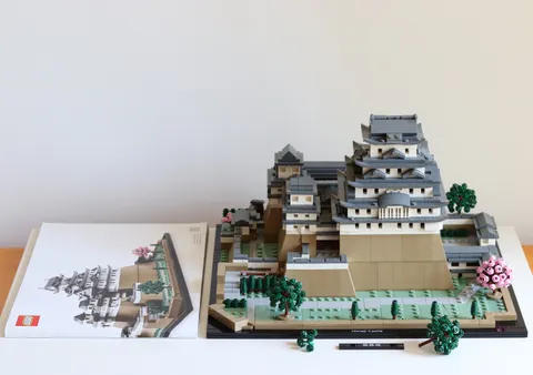 LEGO Architecture 21060 Himeji Castle *Complete w/Manual *NO Box *Built Once*