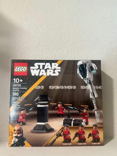 NEW & SEALED LEGO Star Wars Kamino Training Facility (SET 40765) May 4th GWP