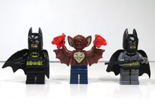 Lego DC Super Heroes Batman Black with Yellow Batman Bluish Gray ManBat LOT Look